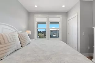 548 W Pine Ave, Saint George Island, FL 32328 - Photo 25