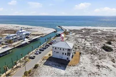 138 Canal Pkwy, Mexico Beach, FL 32456 - Photo 3
