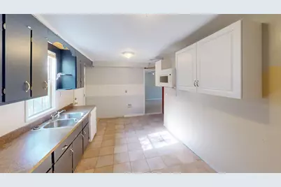 316 W Pine Ave, Saint George Island, FL 32328 - Photo 9