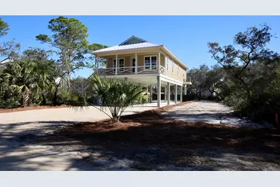 872 W Pine Ave, Saint George Island, FL 32328 - Photo 3