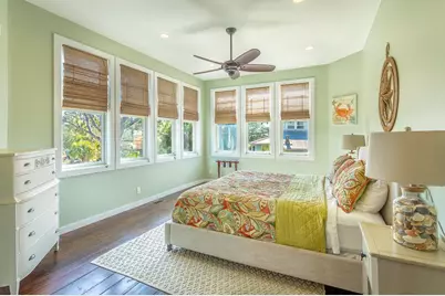 505 W Sawyer St, Saint George Island, FL 32328 - Photo 17