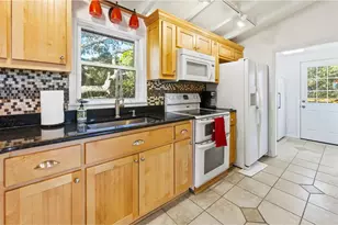 909 W Gulf Beach Dr, Saint George Island, FL 32328 - Photo 3