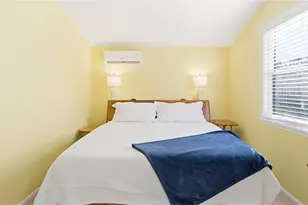 909 W Gulf Beach Dr, Saint George Island, FL 32328 - Photo 17