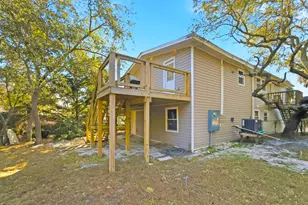 909 W Gulf Beach Dr, Saint George Island, FL 32328 - Photo 29