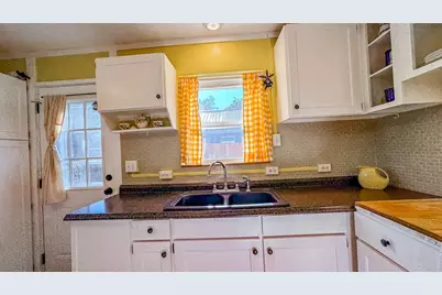 51-6 E Pine St, Lanark Village, FL 32323 - Photo 25