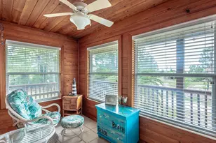 848 W Bay Shore Dr, Saint George Island, FL 32328 - Photo 21