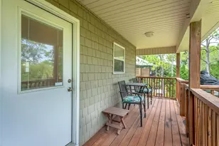848 W Bay Shore Dr, Saint George Island, FL 32328 - Photo 33