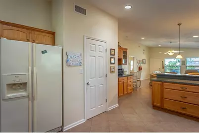 848 W Bay Shore Dr, Saint George Island, FL 32328 - Photo 19