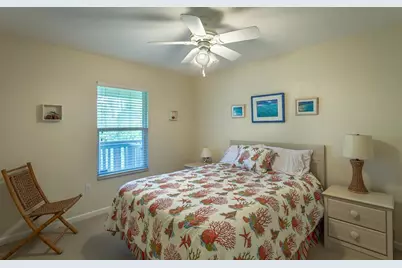 848 W Bay Shore Dr, Saint George Island, FL 32328 - Photo 25