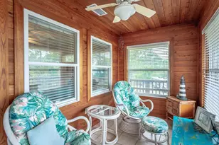 848 W Bay Shore Dr, Saint George Island, FL 32328 - Photo 23