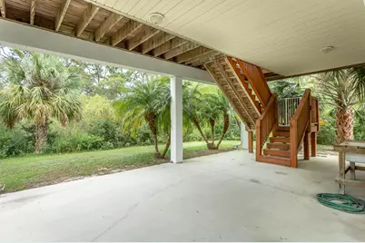 848 W Bay Shore Dr, Saint George Island, FL 32328 - Photo 7