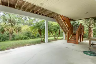 848 W Bay Shore Dr, Saint George Island, FL 32328 - Photo 7