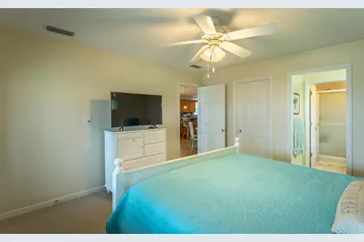 848 W Bay Shore Dr, Saint George Island, FL 32328 - Photo 21