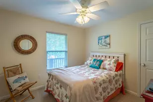 848 W Bay Shore Dr, Saint George Island, FL 32328 - Photo 29