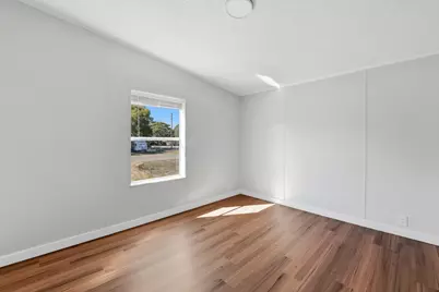 44 Jefferson St, Eastpoint, FL 32328 - Photo 47