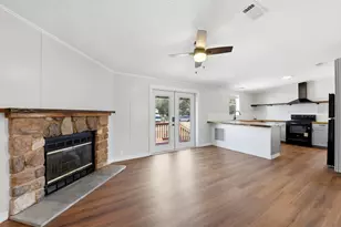 44 Jefferson St, Eastpoint, FL 32328 - Photo 19