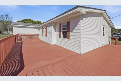 44 Jefferson St, Eastpoint, FL 32328 - Photo 9