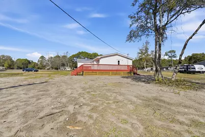 44 Jefferson St, Eastpoint, FL 32328 - Photo 7