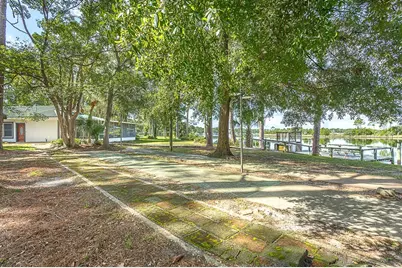 1117 Bragdon St, Carrabelle, FL 32322 - Photo 33