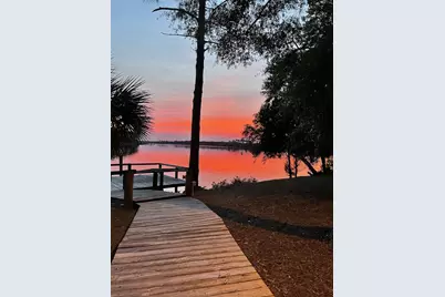 1117 Bragdon St, Carrabelle, FL 32322 - Photo 3