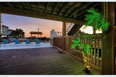 601 E Gorrie Dr, Saint George Island, FL 32328 - Photo 23