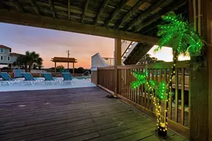 601 E Gorrie Dr, Saint George Island, FL 32328 - Photo 23