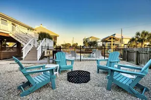 601 E Gorrie Dr, Saint George Island, FL 32328 - Photo 3