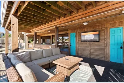 601 E Gorrie Dr, Saint George Island, FL 32328 - Photo 7