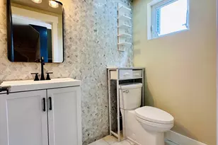 601 W 3rd St, Carrabelle, FL 32322 - Photo 11