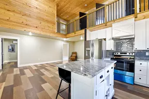 601 W 3rd St, Carrabelle, FL 32322 - Photo 7