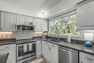 107 Infield Dr, Carrabelle, FL 32322 - Photo 11