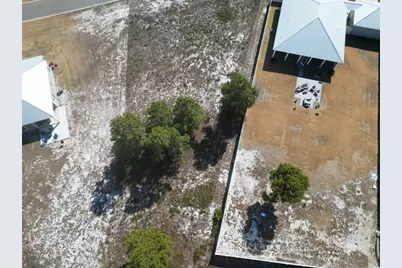 1693 St George's Ct, Eastpoint, FL 32328 - Photo 5