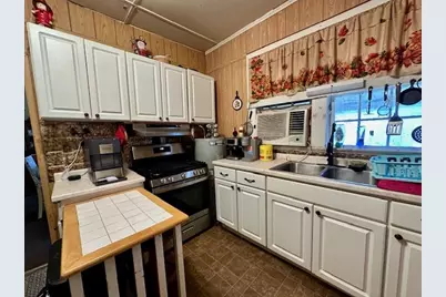 508 4th St, Port Saint Joe, FL 32456 - Photo 15