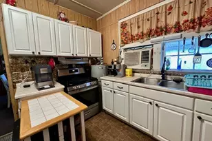 508 Fourth St, Port Saint Joe, FL 32456 - Photo 15