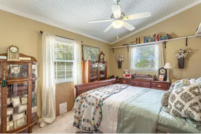 902 NW Ave D, Carrabelle, FL 32322 - Photo 15