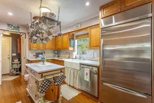 902 NW Ave D, Carrabelle, FL 32322 - Photo 9