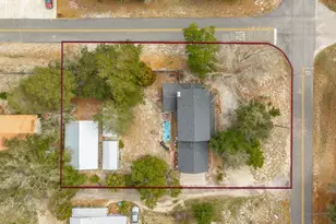 902 NW Ave D, Carrabelle, FL 32322 - Photo 21