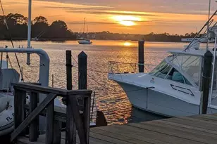 902 NW Ave D, Carrabelle, FL 32322 - Photo 25