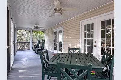 121 5th St, Apalachicola, FL 32320 - Photo 9