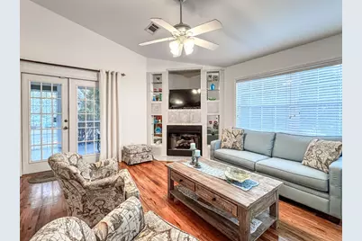 121 5th St, Apalachicola, FL 32320 - Photo 17