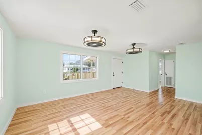 1309 McClelland Ave, Port Saint Joe, FL 32456 - Photo 11