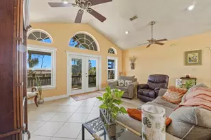 548 E Pine Ave, Saint George Island, FL 32328 - Photo 13