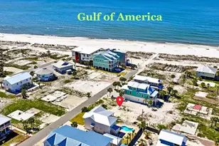 104 31st St, Mexico Beach, FL 32456 - Photo 1