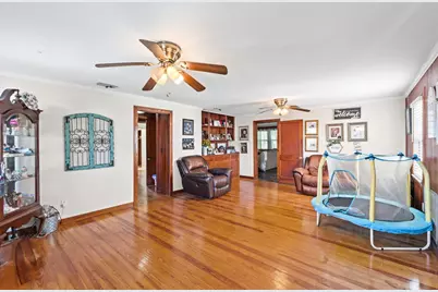 539 S 2nd St, Wewahitchka, FL 32465 - Photo 3