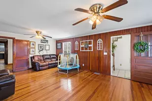 539 S 2nd St, Wewahitchka, FL 32465 - Photo 5