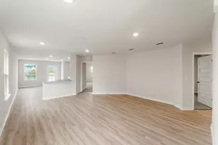 142 Chateau Ln, Port Saint Joe, FL 32456 - Photo 7