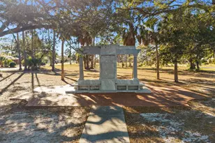 122 Cabell Dr, Port Saint Joe, FL 32456 - Photo 37