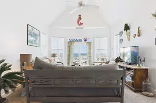 128 E Gorrie Dr, Saint George Island, FL 32328 - Photo 11