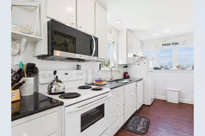 128 E Gorrie Dr, Saint George Island, FL 32328 - Photo 19