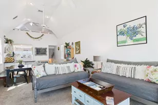 128 E Gorrie Dr, Saint George Island, FL 32328 - Photo 7